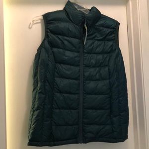 Market and Spruce vest Size XXL